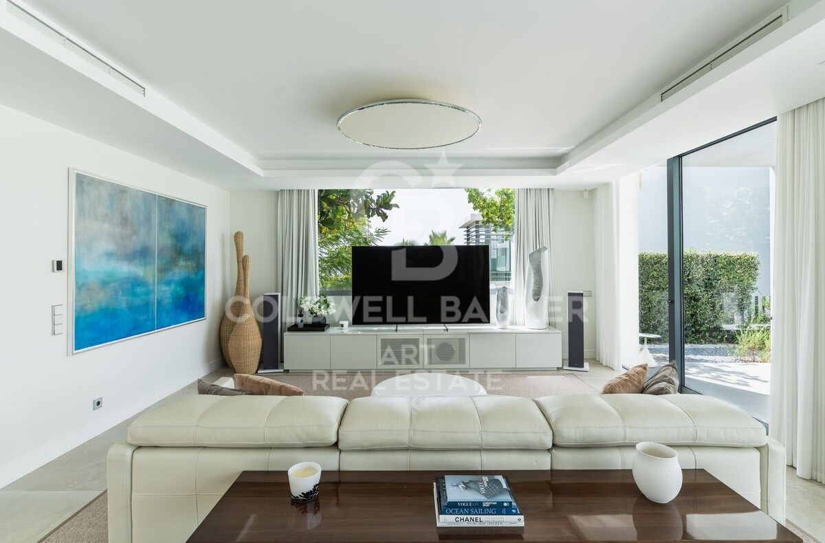 Villa Marbella, Malaga, Spānijā 5 istabas, 592 m2 Nr. 157900
