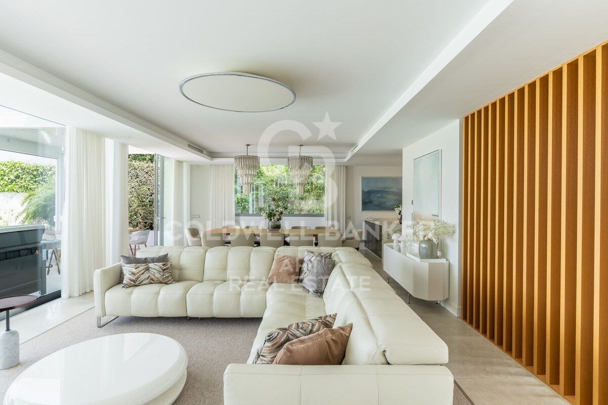 Villa Marbella, Malaga, Spānijā 5 istabas, 592 m2 Nr. 157900