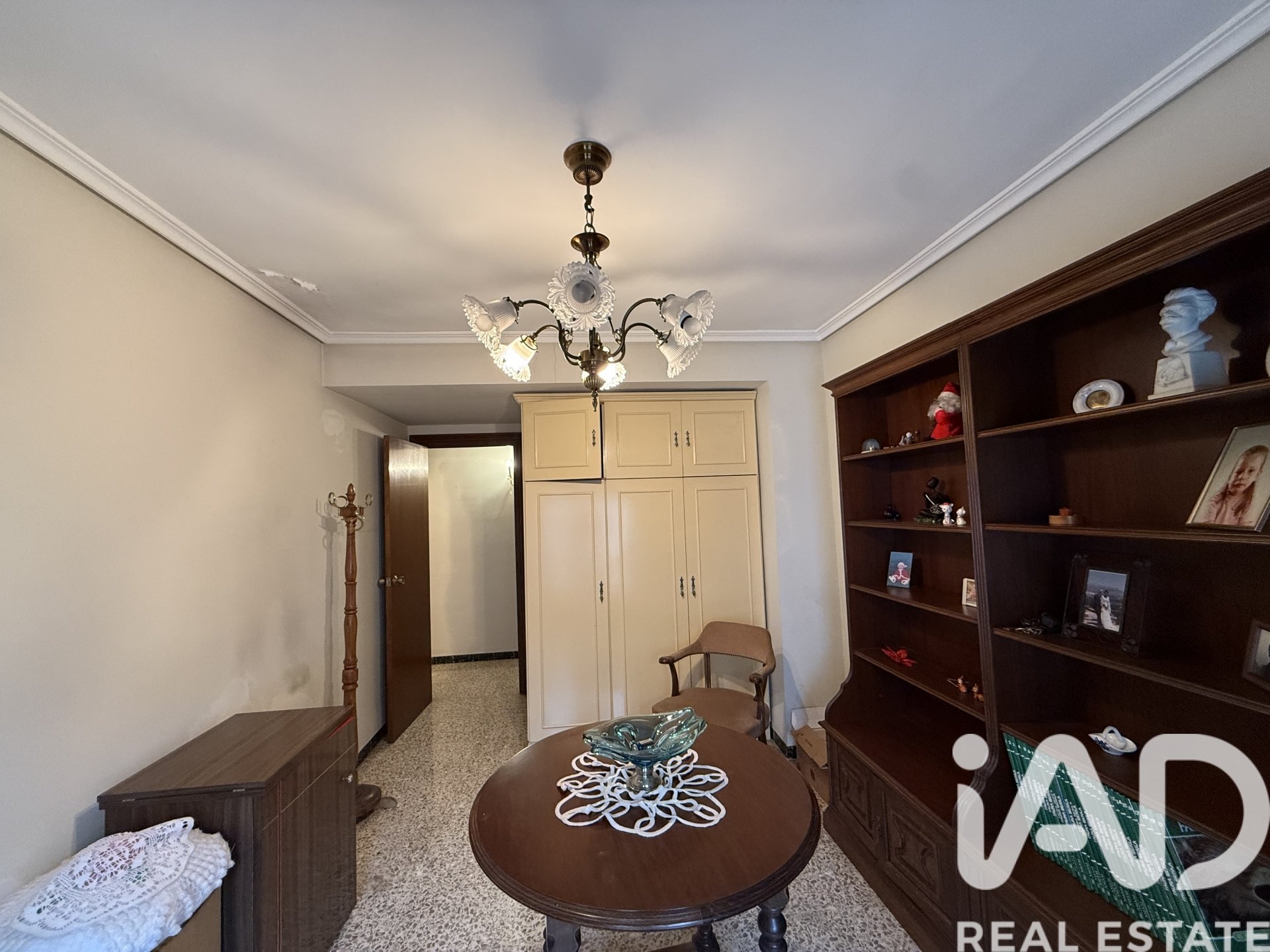 Apartment in Alcoy, Alicante, Spain 3 bedrooms,  No. 185132