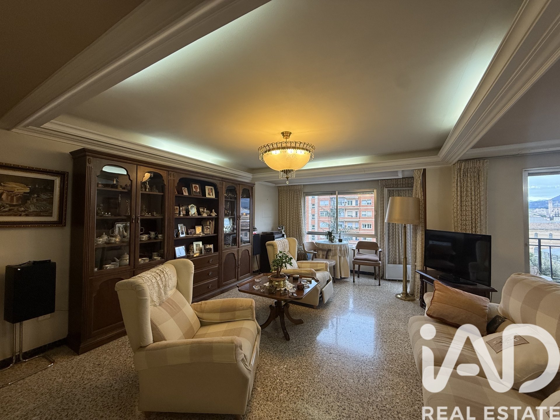 Apartment in Alcoy, Alicante, Spain 3 bedrooms,  No. 185132