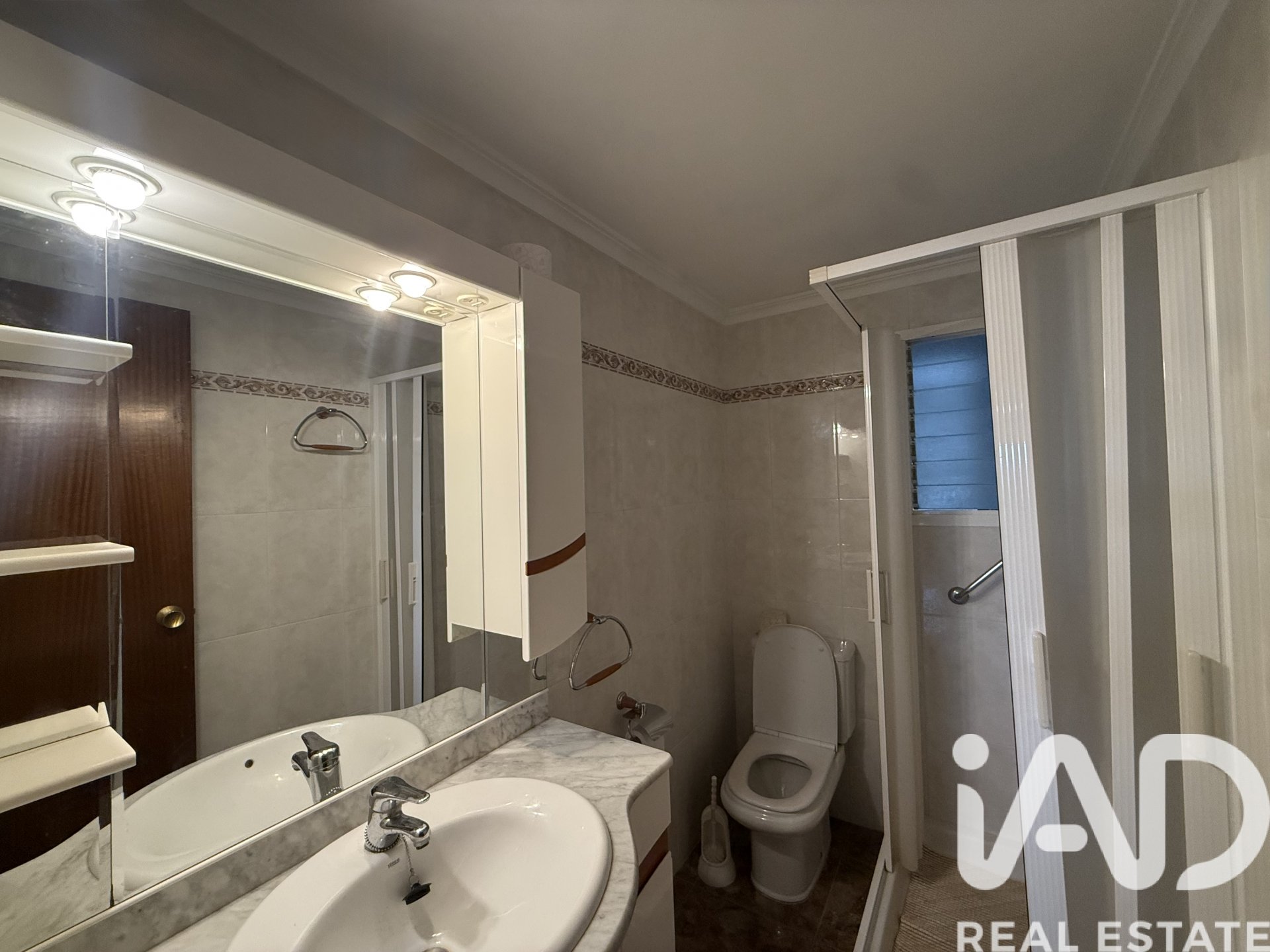 Apartment in Alcoy, Alicante, Spain 3 bedrooms,  No. 185132