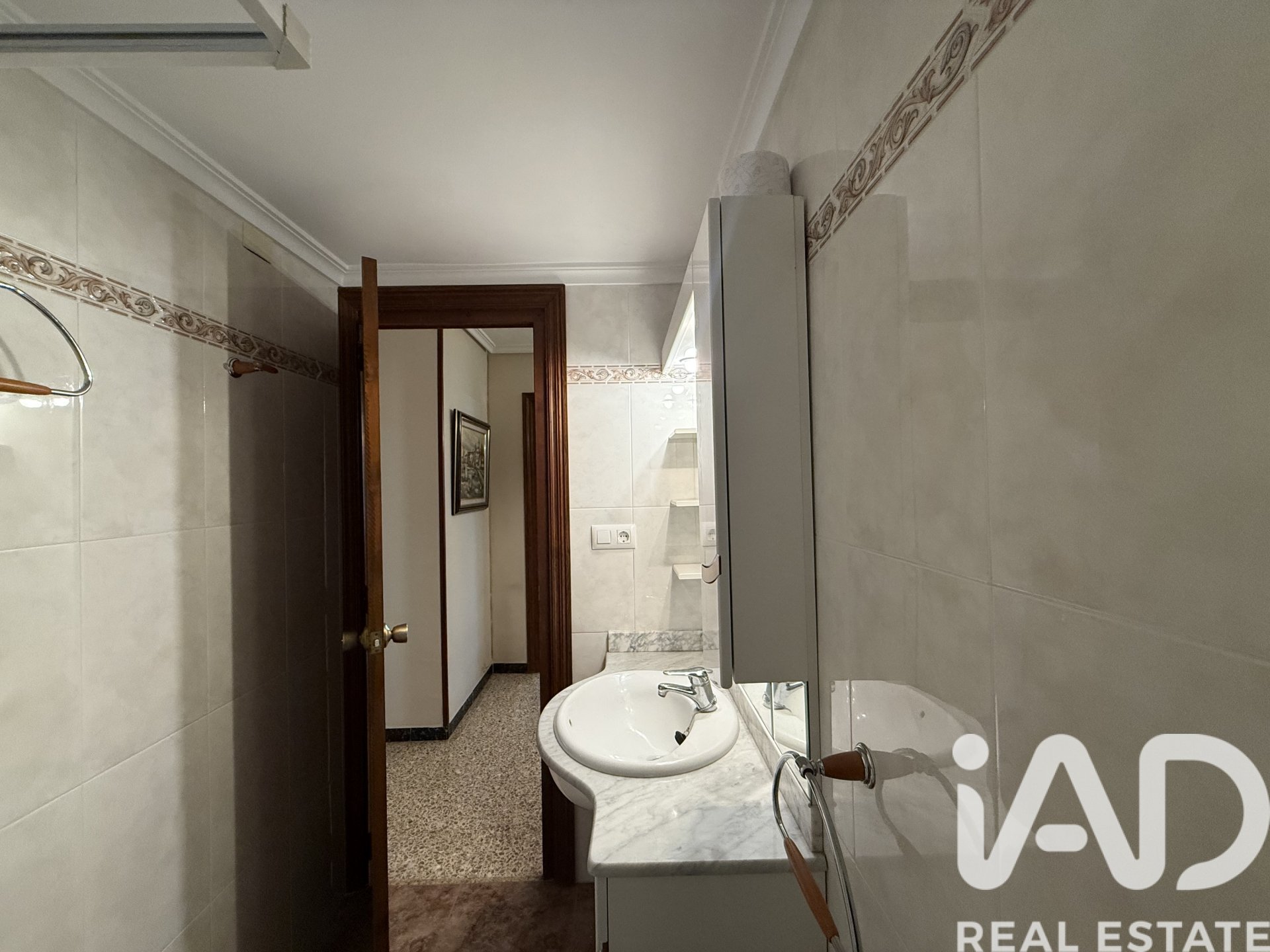 Apartment in Alcoy, Alicante, Spain 3 bedrooms,  No. 185132