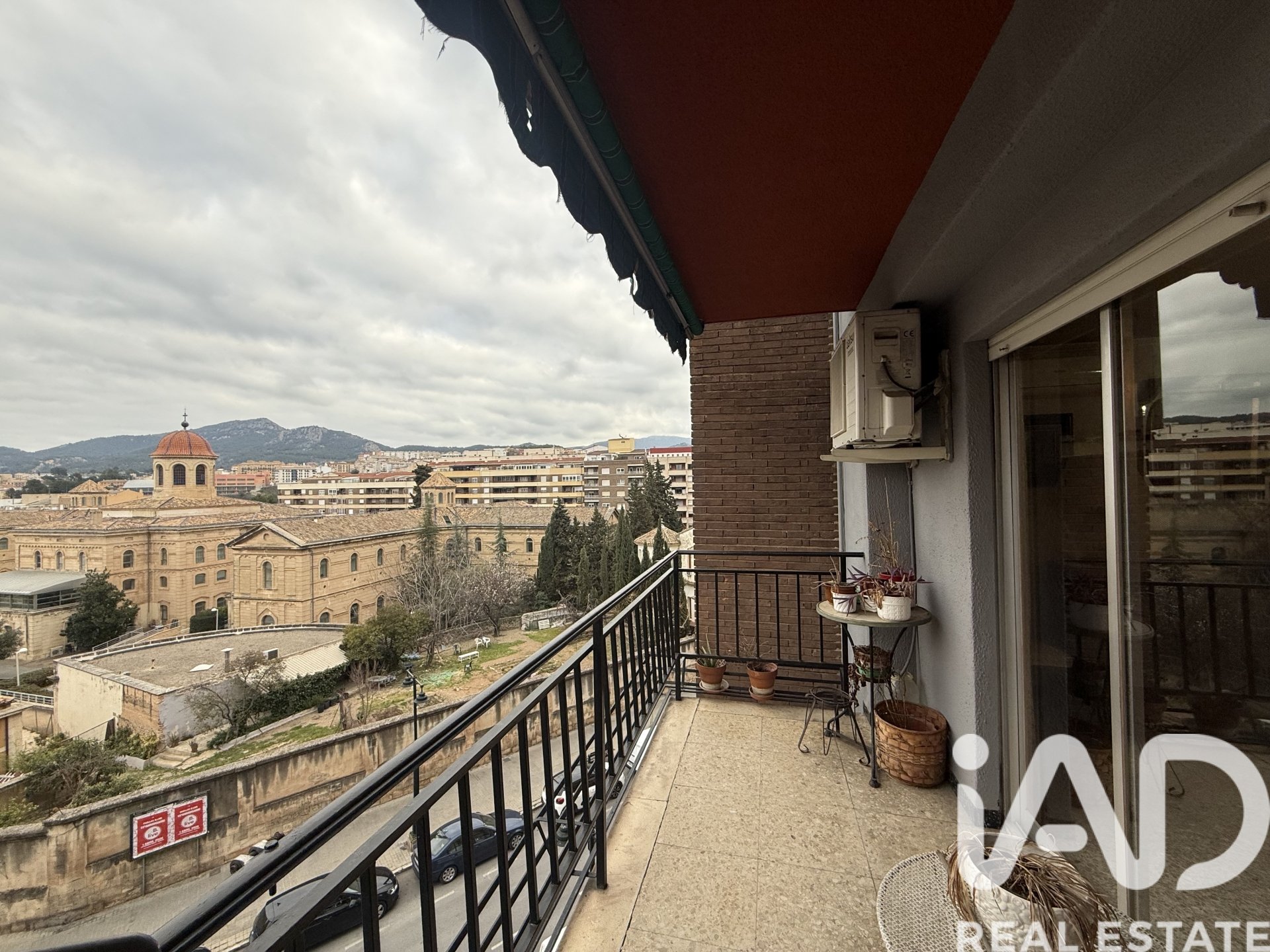 Apartment in Alcoy, Alicante, Spain 3 bedrooms,  No. 185132