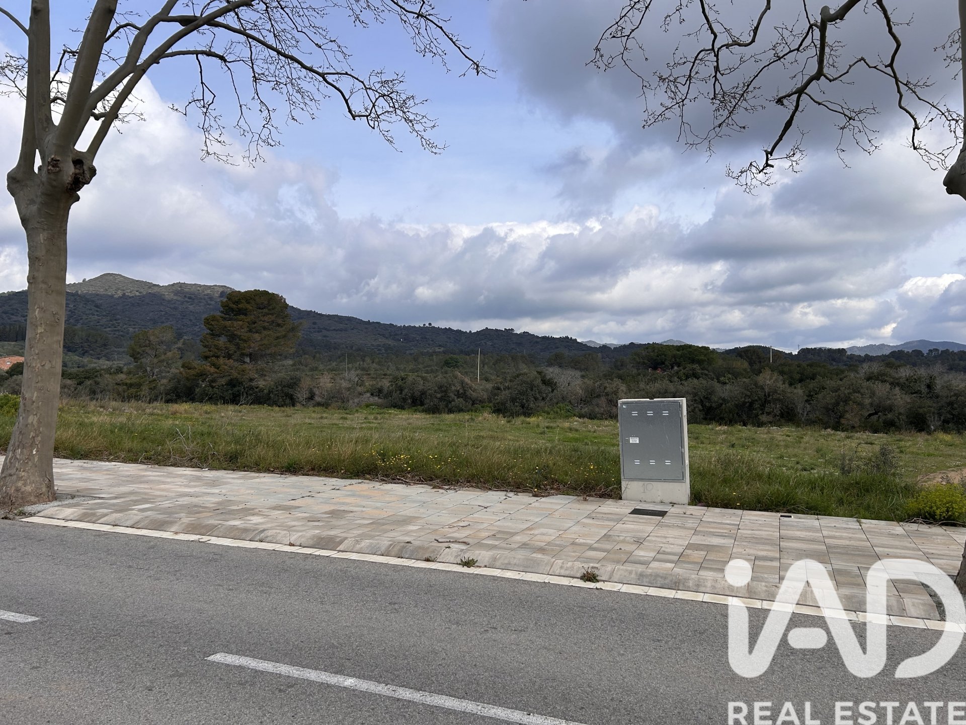 Land plot in Vilanova D'escornalbou, Tarragona, Spain 555 sq.m. No. 185130