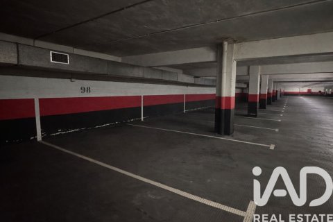Garage à Madrid, Espagne No. 185128