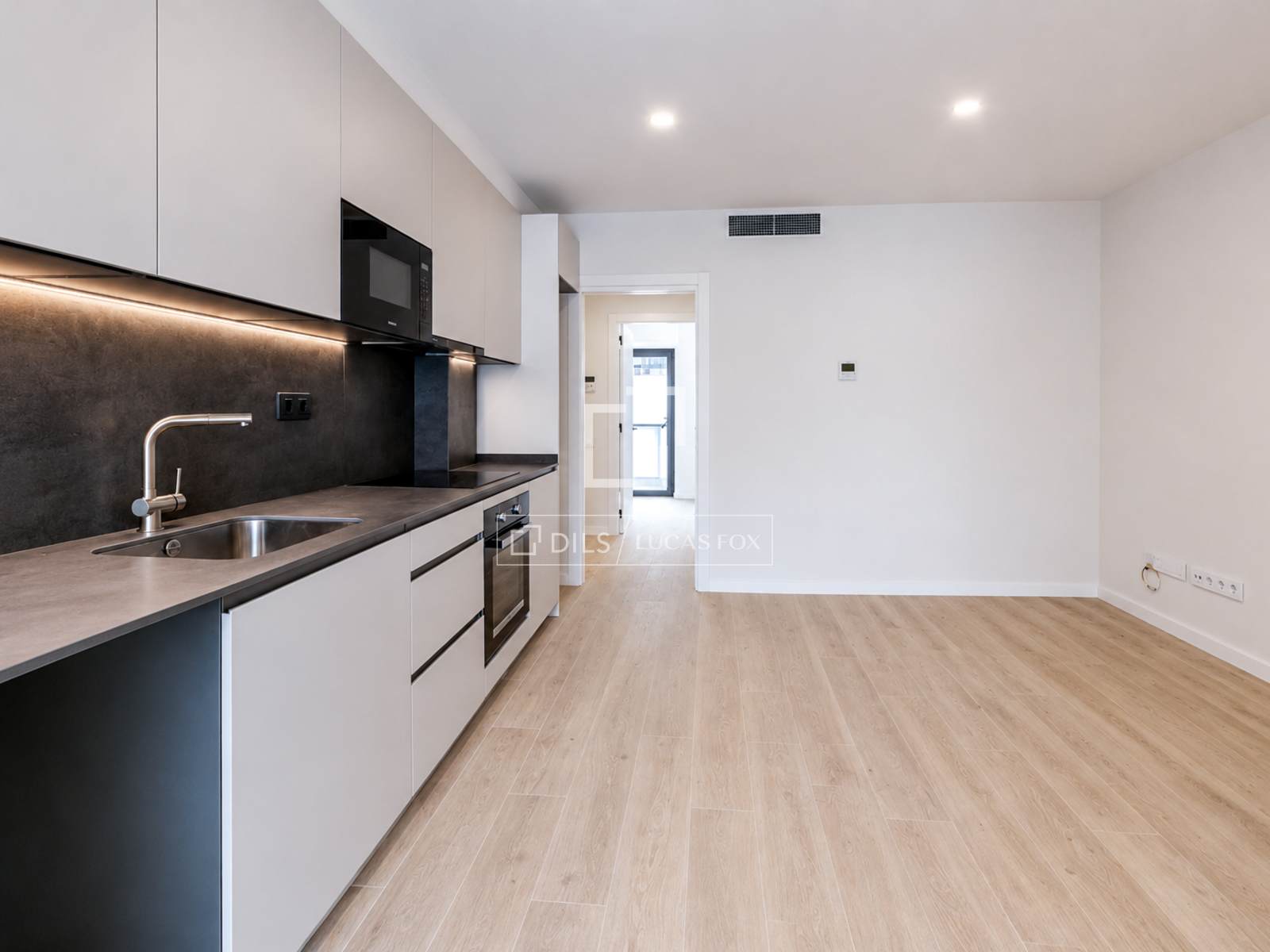 Apartamento en Sitges, Barcelona, España 1 dormitorio, 45 m2 No. 167568