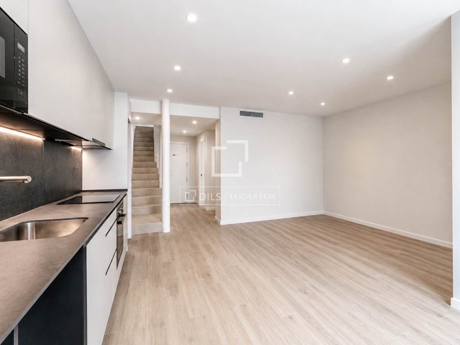 Penthouse in Sitges, Barcelona, Spain 3 bedrooms, 97 sq.m. No. 167567