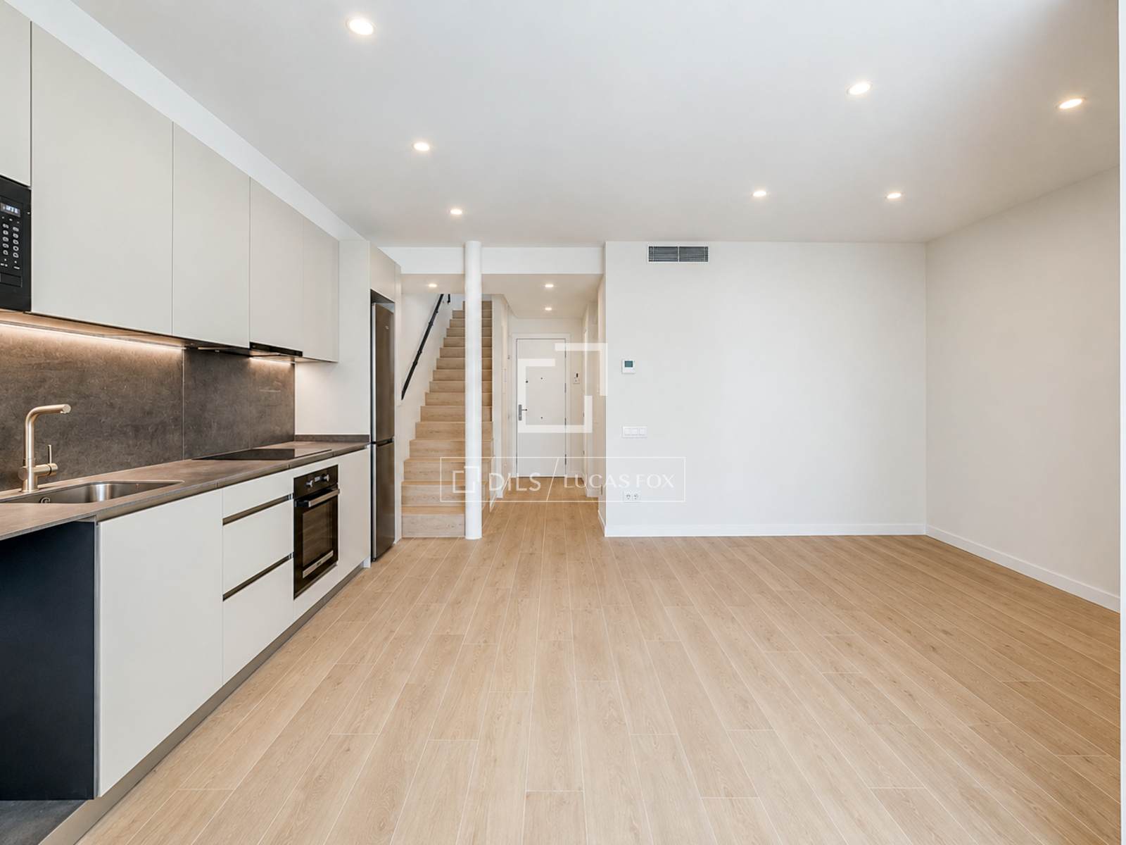 Penthouse in Sitges, Barcelona, Spain 3 bedrooms, 97 sq.m. No. 167567