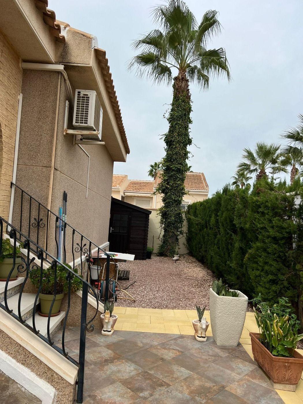Villa en Benijófar, Alicante, España 3 dormitorios, 119 m2 No. 150047