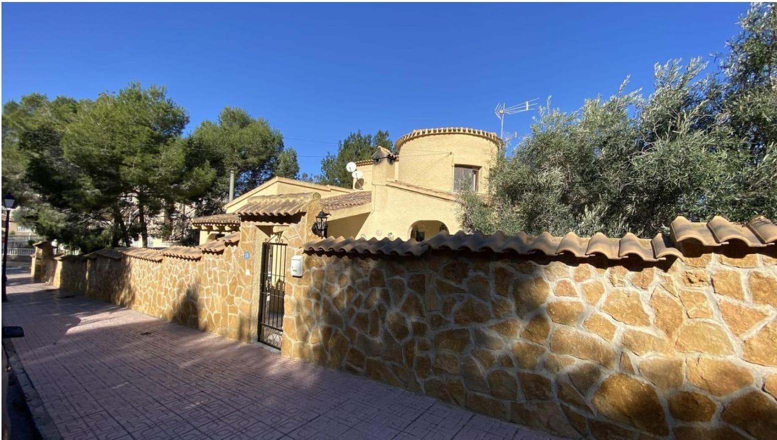Huvila Alicante, Espanja 6 makuuhuonetta, 325 m2 No. 150048