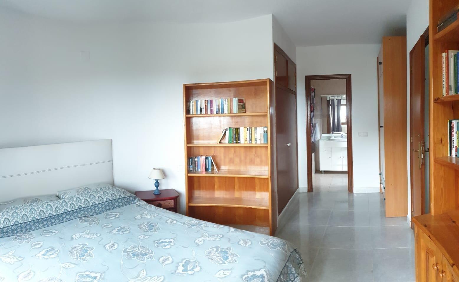 Huvila Alicante, Espanja 6 makuuhuonetta, 325 m2 No. 150048