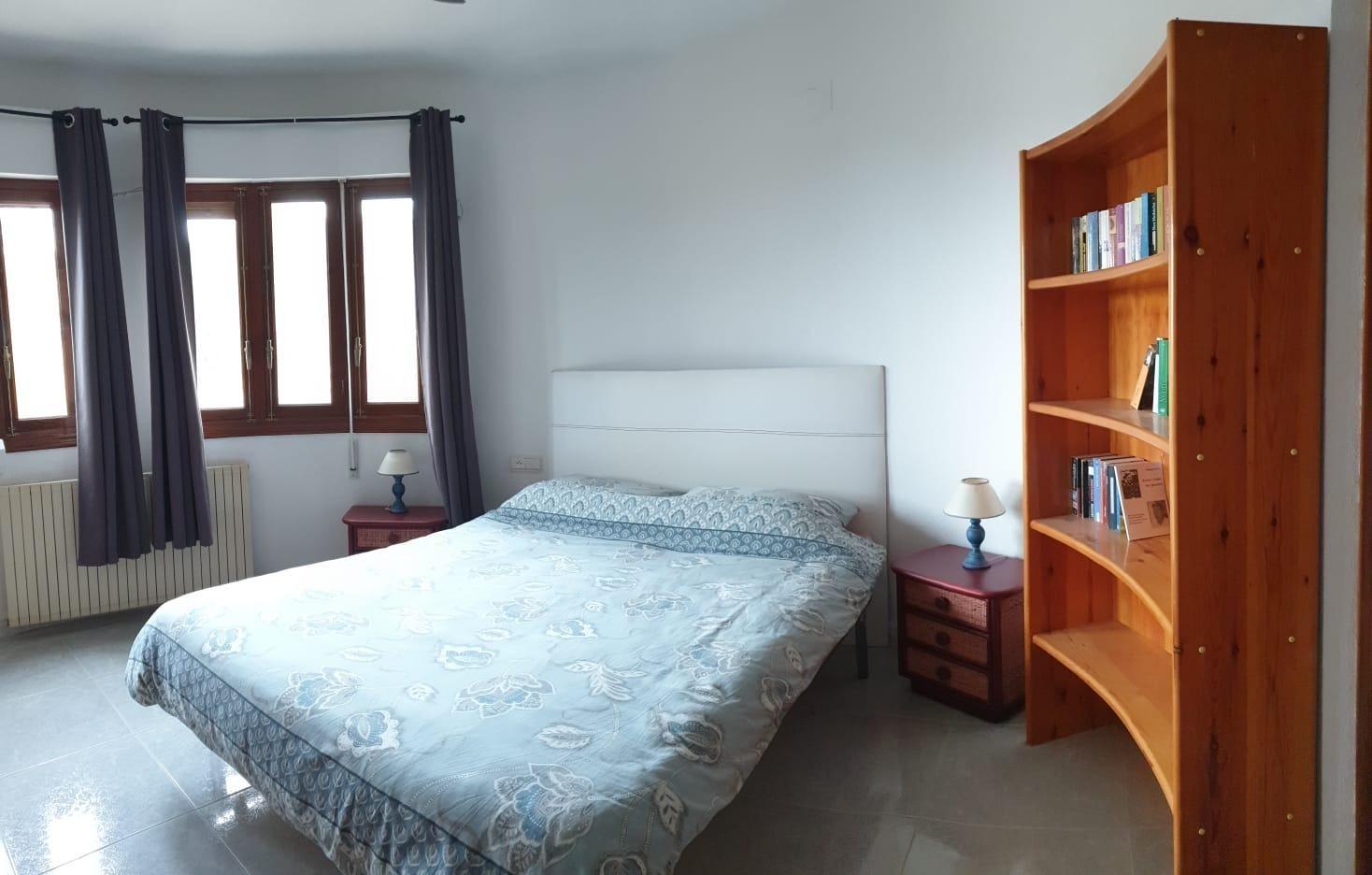 Huvila Alicante, Espanja 6 makuuhuonetta, 325 m2 No. 150048