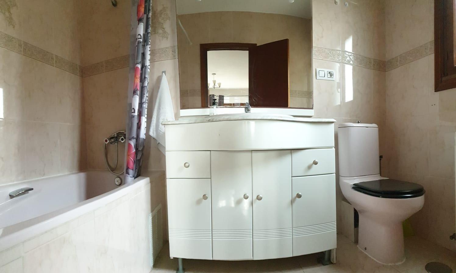 Huvila Alicante, Espanja 6 makuuhuonetta, 325 m2 No. 150048