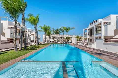 Bungalo Torrevieja, Alicante, Spānijā 2 istabas, 63 m2 Nr. 137287