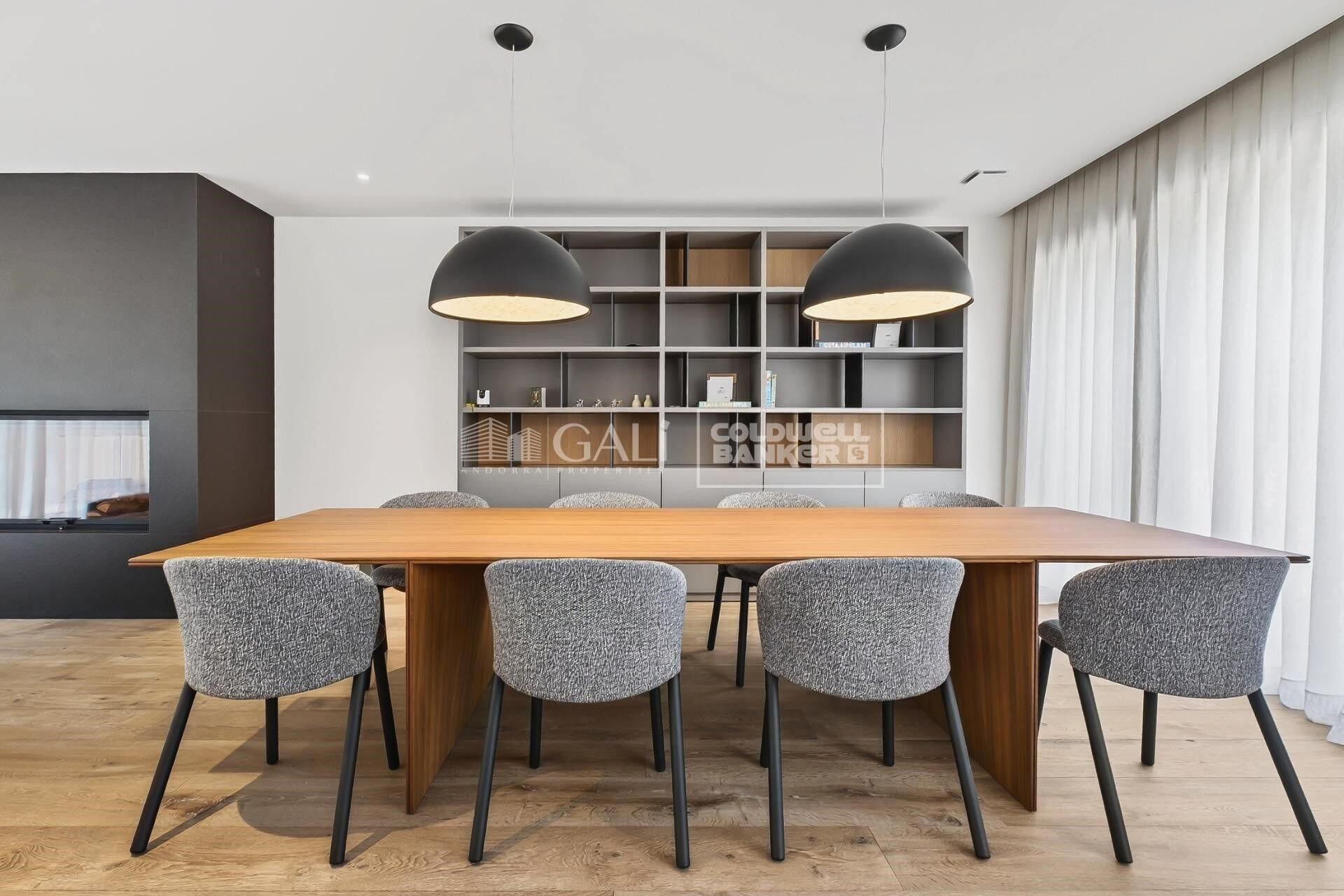 Penthouse in Principado De Andorra (Ninguna Poblacion Tiene C.P.), Lleida, Spain 5 bedrooms, 630 sq.m. No. 160485
