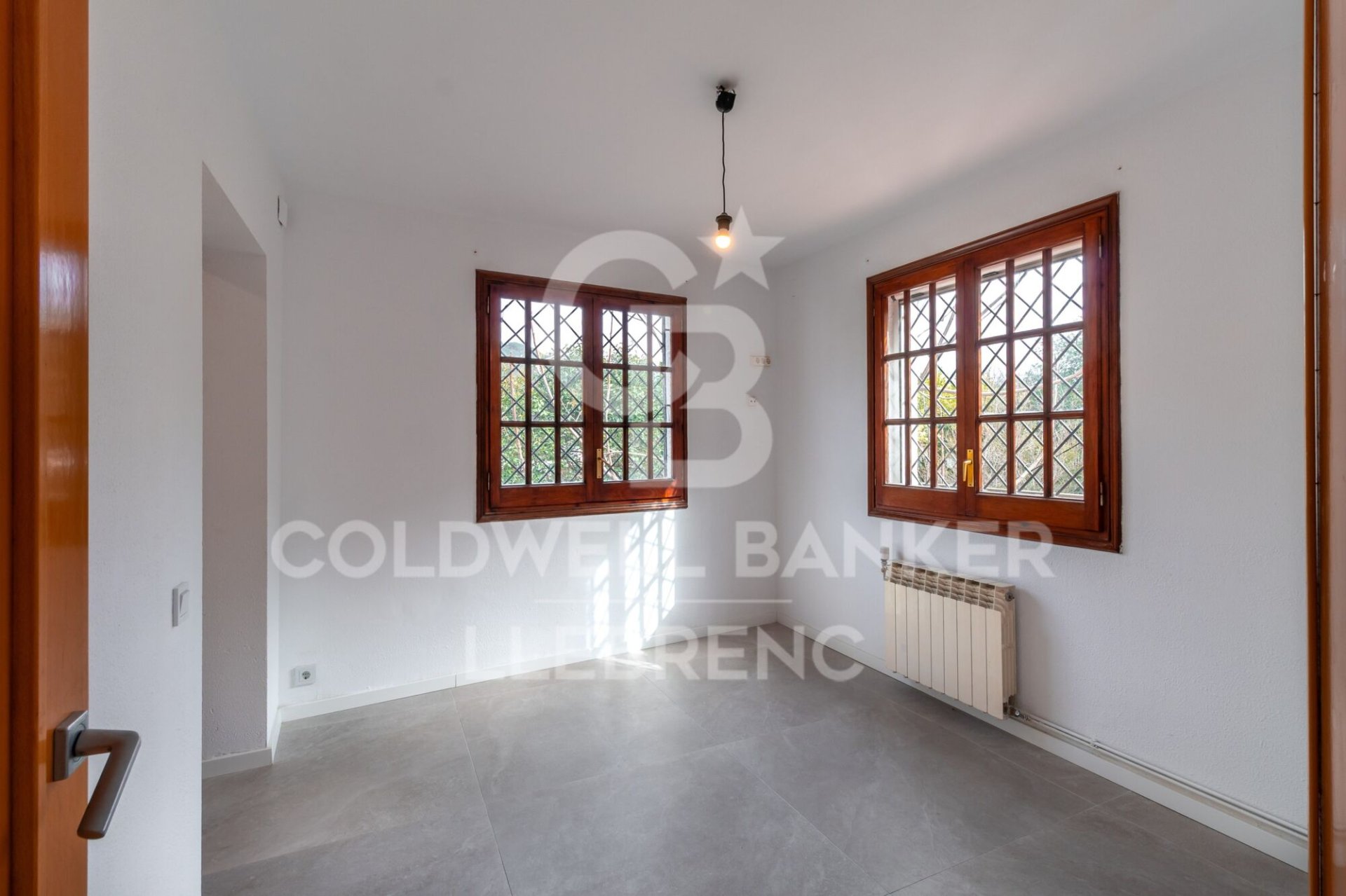 Paritalo Barcelona, Espanja 4 makuuhuonetta,  No. 160487