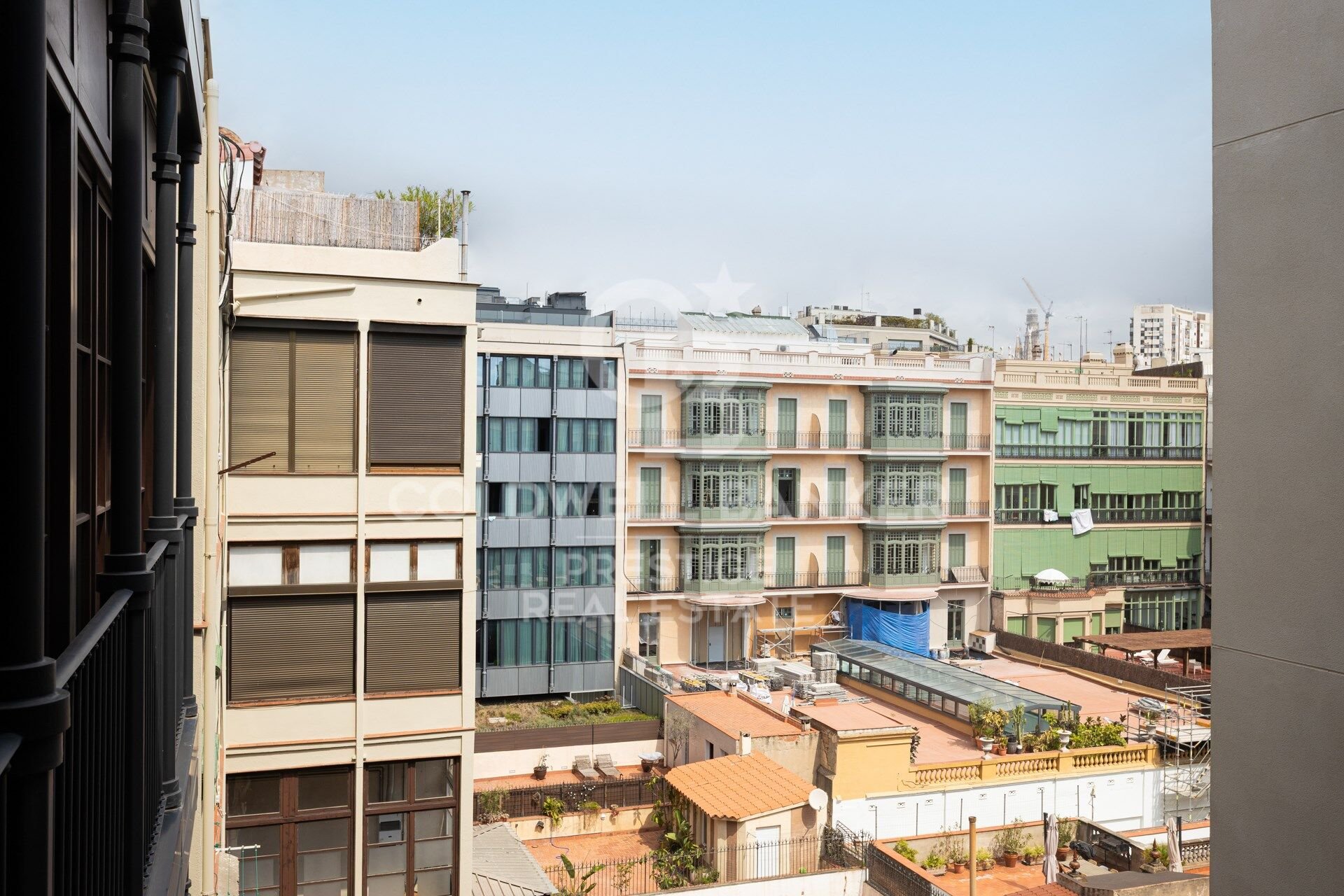 Apartament w Barcelona, Hiszpania 3 sypialnie, 181 mkw. nr 160484