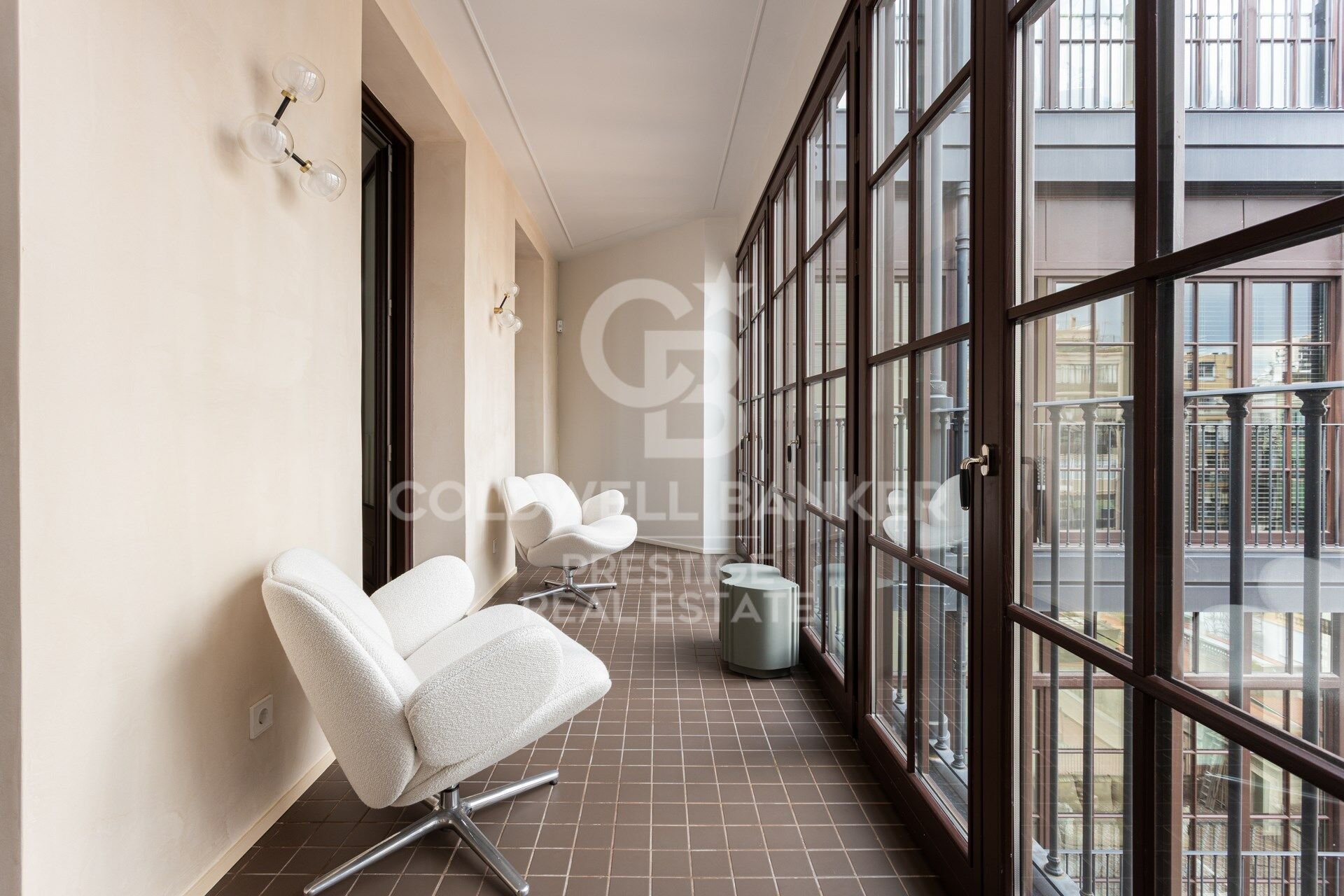 Apartament w Barcelona, Hiszpania 3 sypialnie, 181 mkw. nr 160484