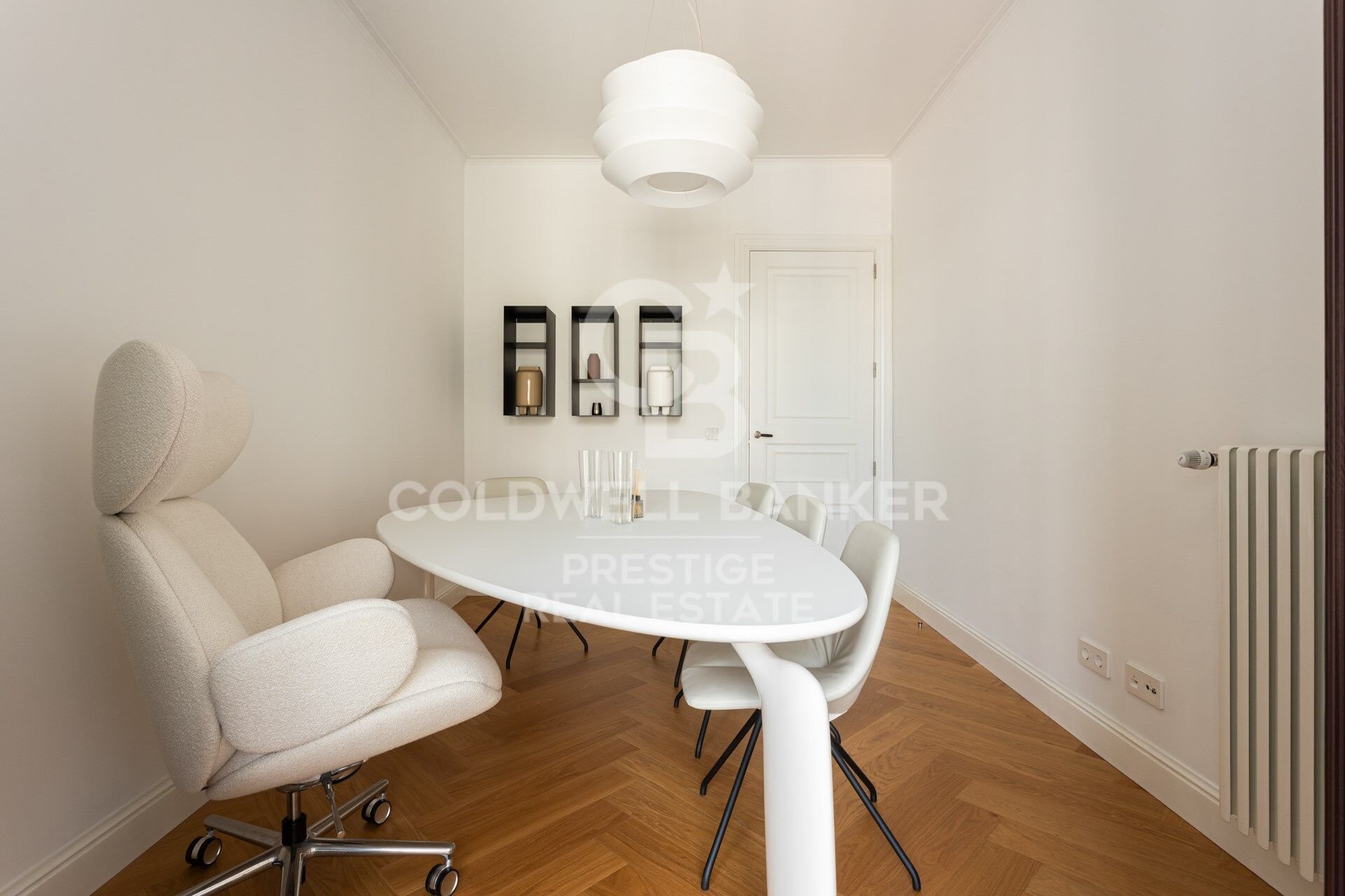 Apartament w Barcelona, Hiszpania 3 sypialnie, 181 mkw. nr 160484