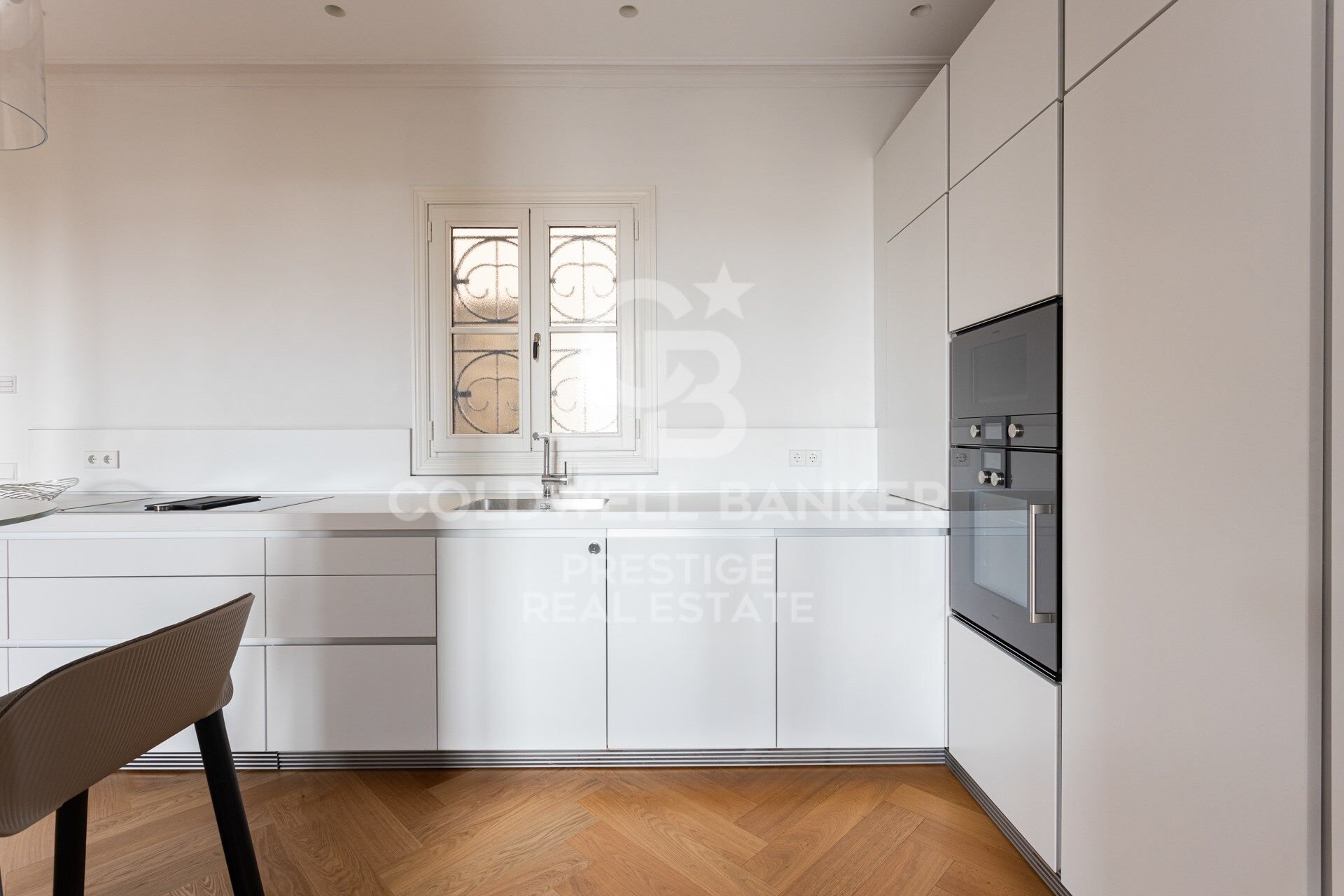 Apartament w Barcelona, Hiszpania 3 sypialnie, 181 mkw. nr 160484