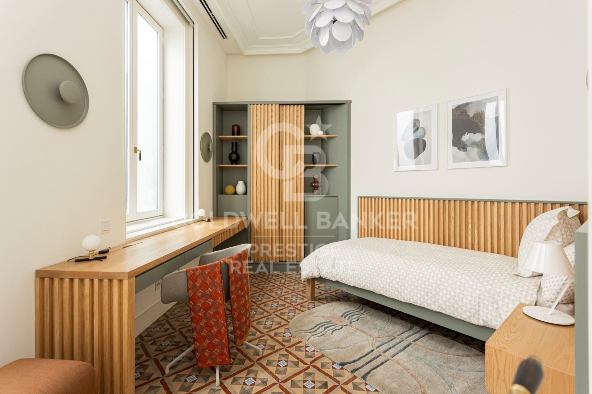 Apartamento en Barcelona, España 3 dormitorios, 165 m2 No. 160483