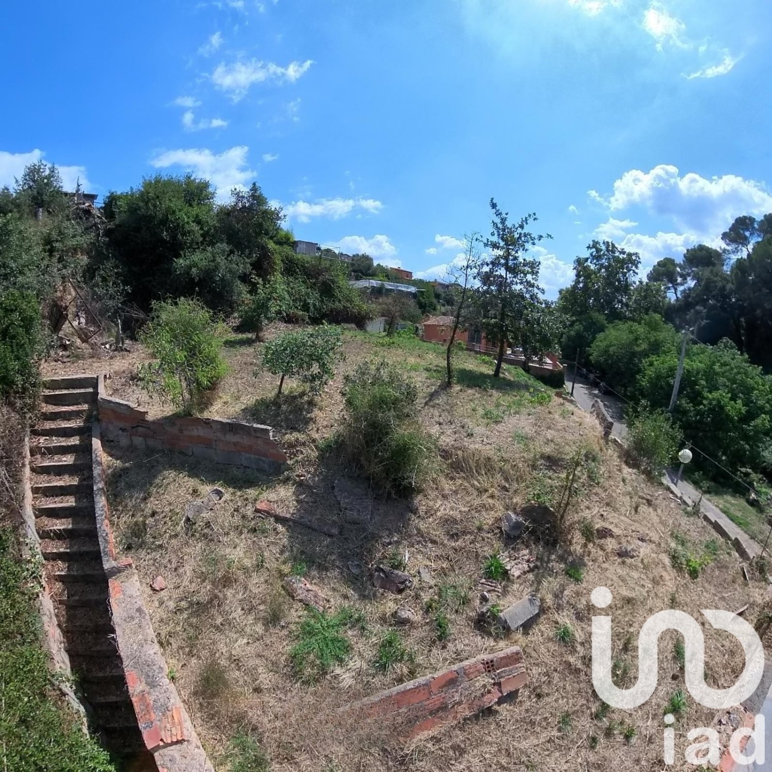 Land in Santa Eulalia De Roncana, Barcelona, Spanien 575 m2 Nr. 185701