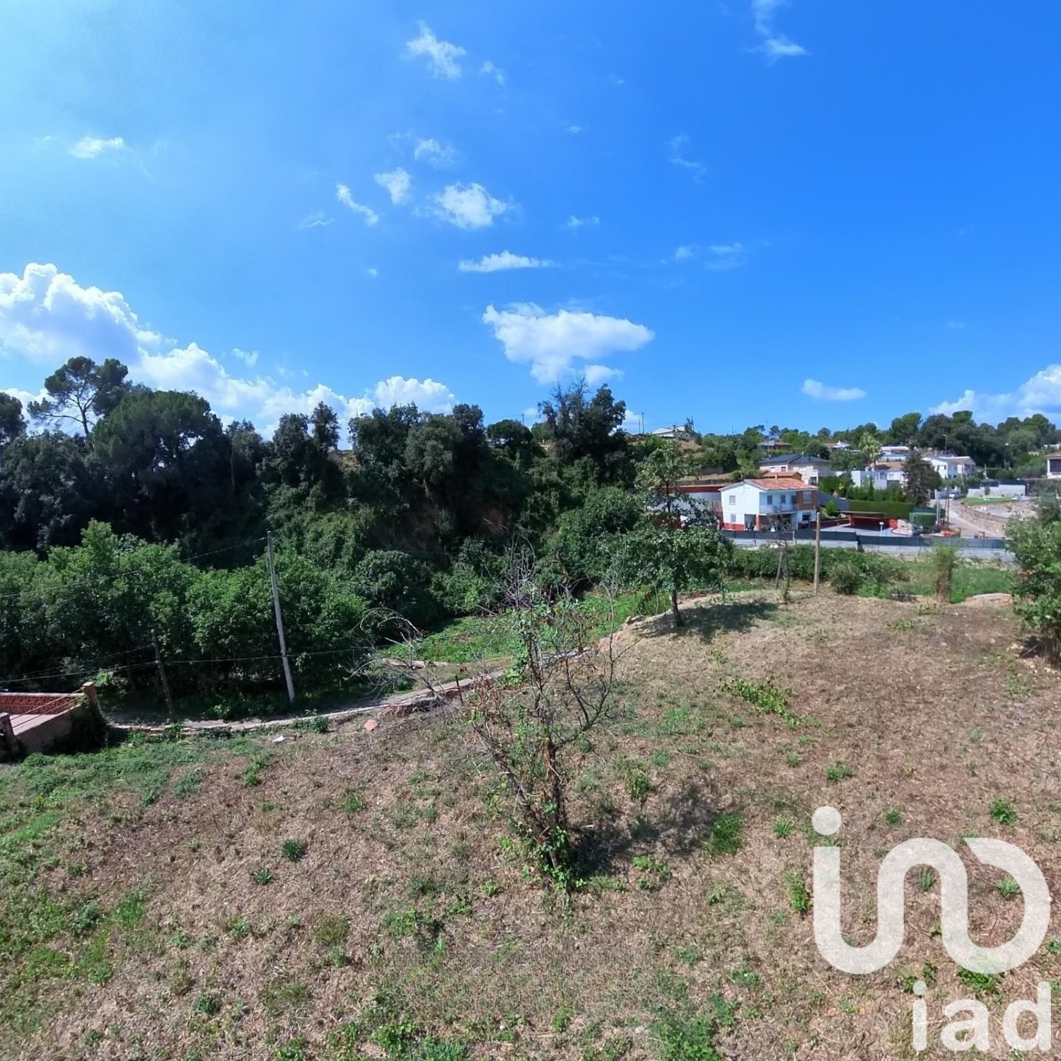 Land in Santa Eulalia De Roncana, Barcelona, Spanien 575 m2 Nr. 185701