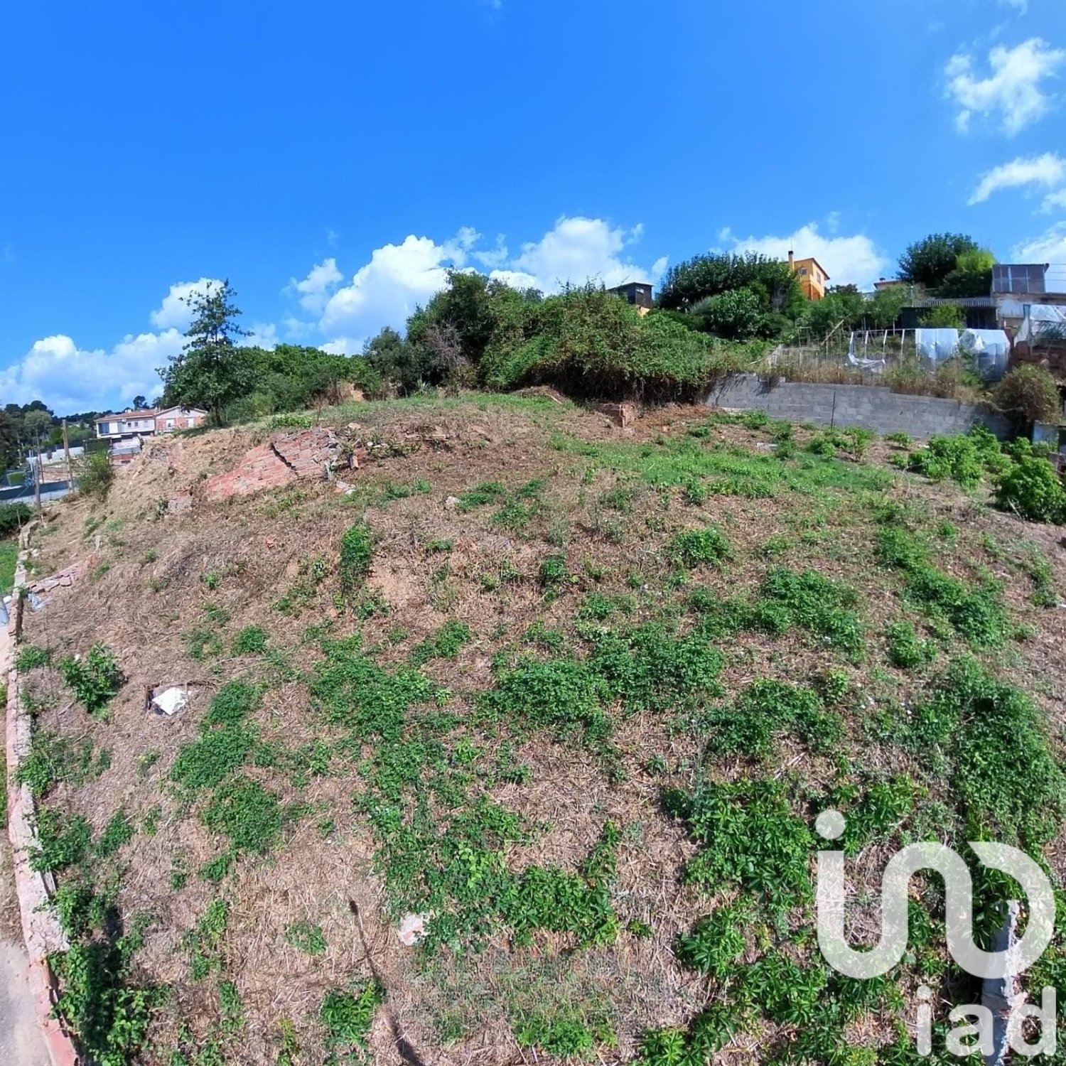 Land in Santa Eulalia De Roncana, Barcelona, Spanien 575 m2 Nr. 185701