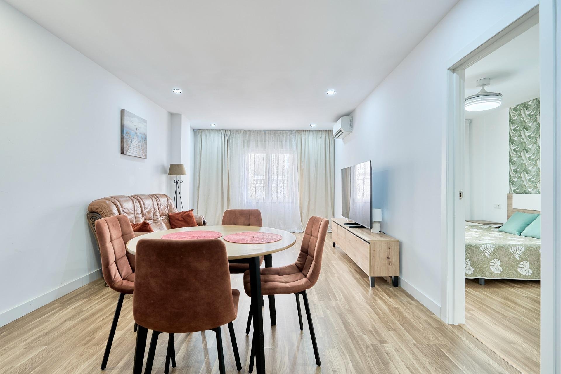 Dzīvoklis Torrevieja, Alicante, Spānijā 1 istaba, 52 m2 Nr. 196901