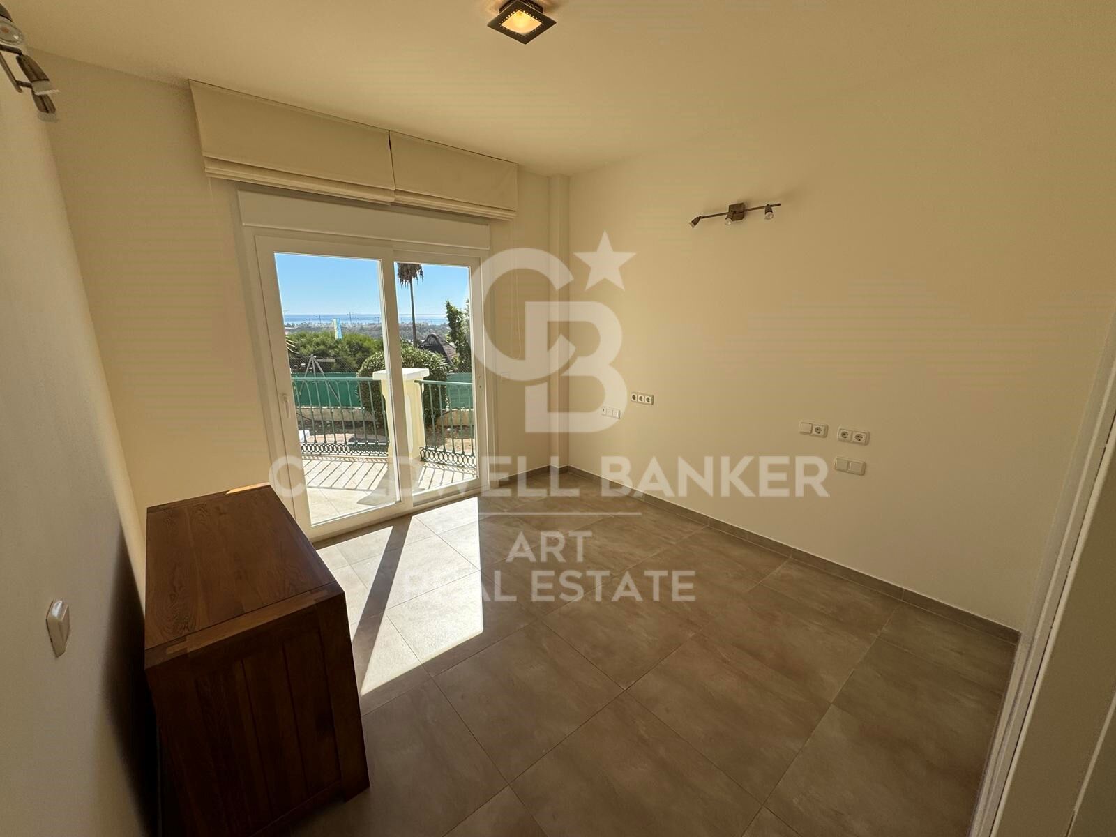 Сasa en Estepona, Málaga, España 5 dormitorios, 334 m2 No. 157466