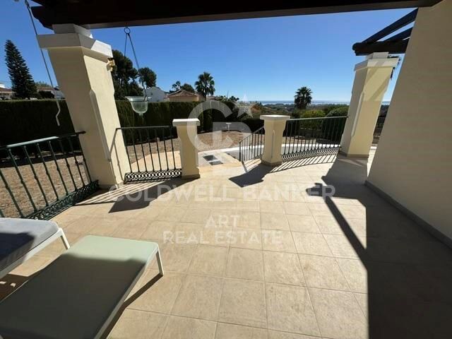 Сasa en Estepona, Málaga, España 5 dormitorios, 334 m2 No. 157466