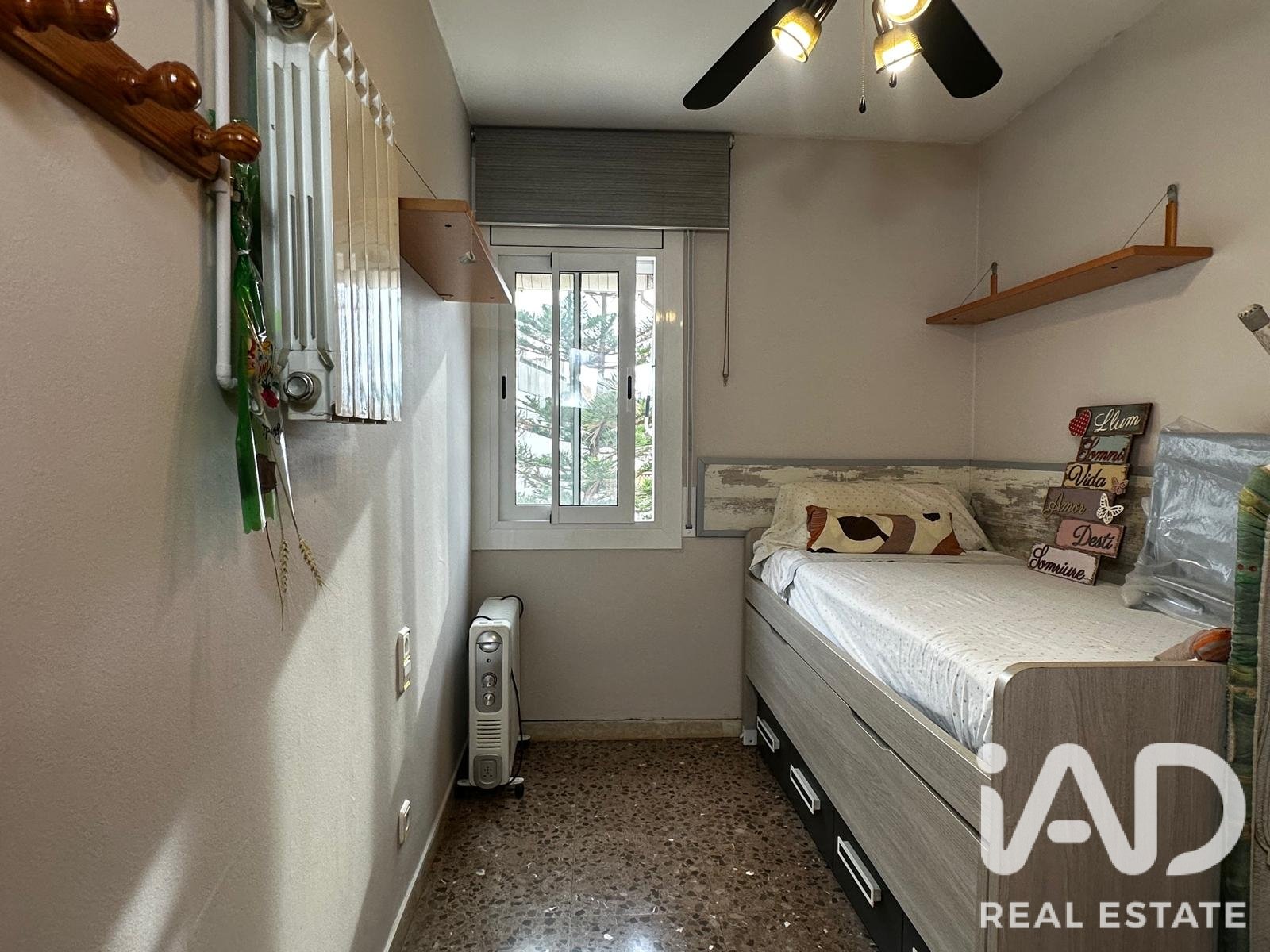 Apartment à Vilanova i la Geltru, Barcelona, Espagne 3 chambres, 115 m2 No. 192092