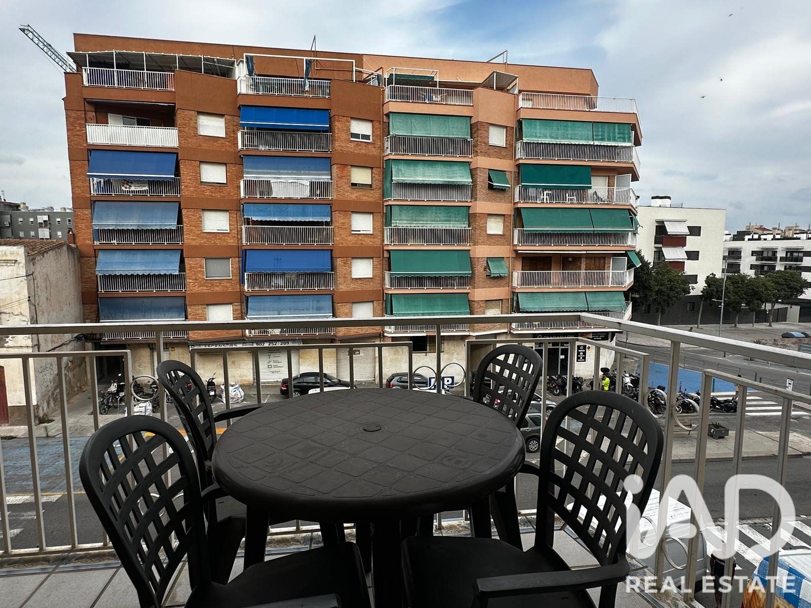 Apartment à Vilanova i la Geltru, Barcelona, Espagne 3 chambres, 115 m2 No. 192092