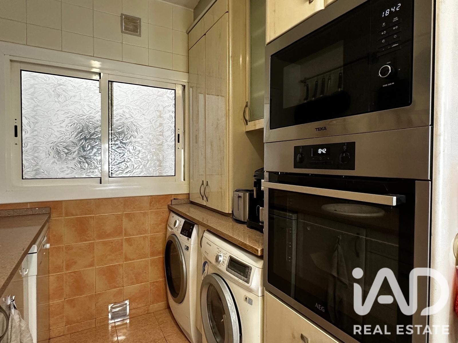 Apartment à Vilanova i la Geltru, Barcelona, Espagne 3 chambres, 115 m2 No. 192092
