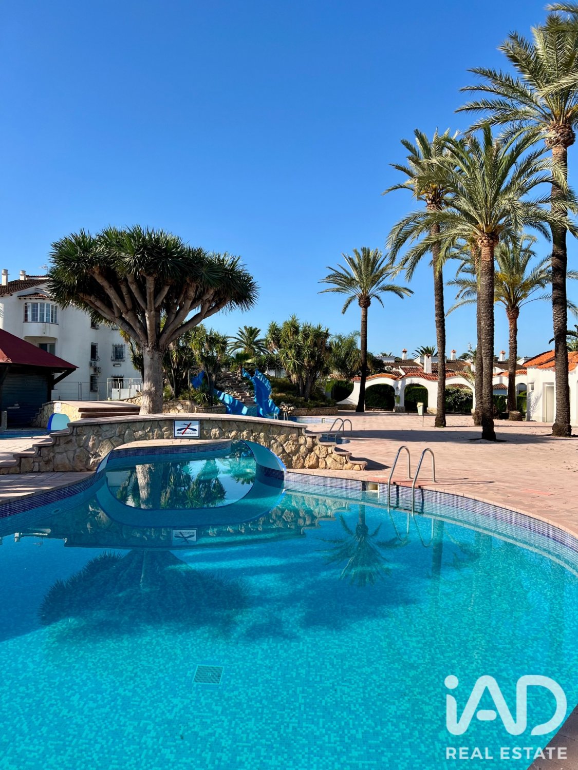 Apartamento en Dénia, Alicante, España 1 dormitorio, 51 m2 No. 192090