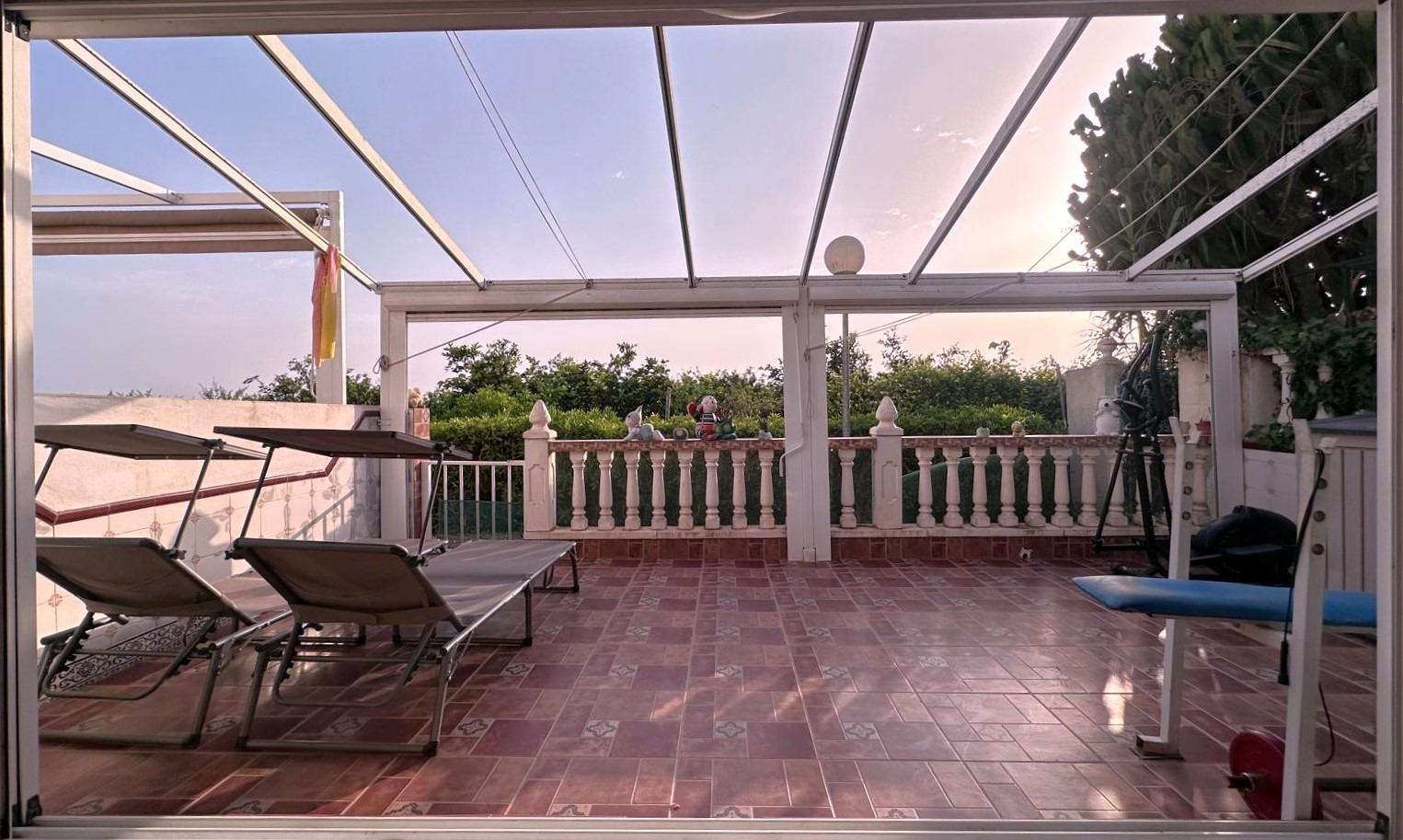 Сasa en Guardamar del Segura, Alicante, España 1 dormitorio, 63 m2 No. 193001