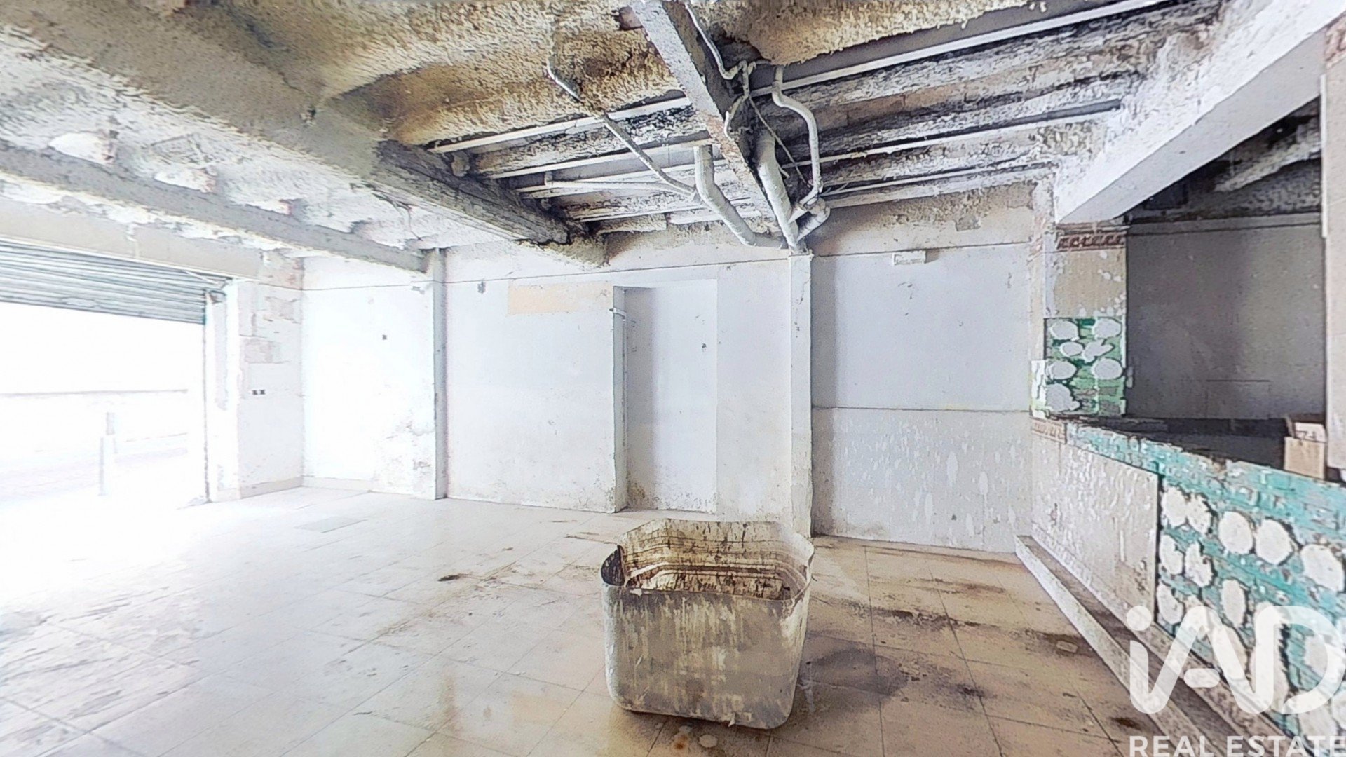 Liikekiinteistö Reus, Tarragona, Espanja 5 makuuhuonetta, 105 m2 No. 184694