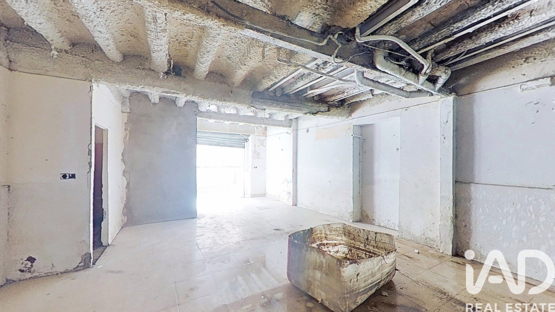 Liikekiinteistö Reus, Tarragona, Espanja 5 makuuhuonetta, 105 m2 No. 184694