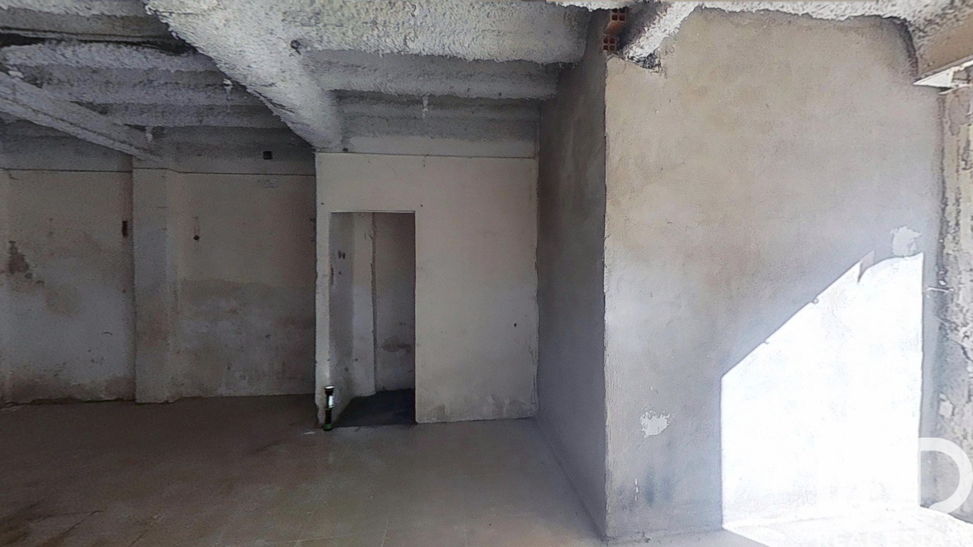 Liikekiinteistö Reus, Tarragona, Espanja 5 makuuhuonetta, 105 m2 No. 184694