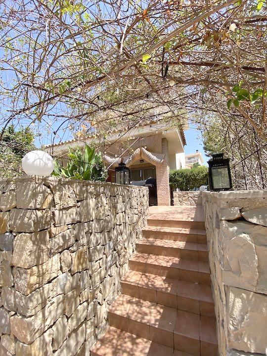 Bungalow in Calpe, Alicante, Spain 3 bedrooms, 290 sq.m. No. 187460