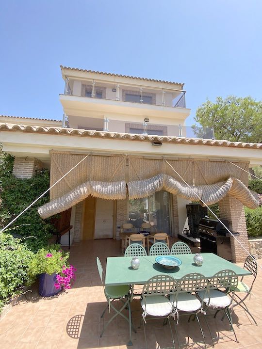 Bungalow in Calpe, Alicante, Spain 3 bedrooms, 290 sq.m. No. 187460