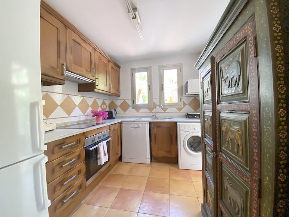 Bungalow in Calpe, Alicante, Spain 3 bedrooms, 290 sq.m. No. 187460