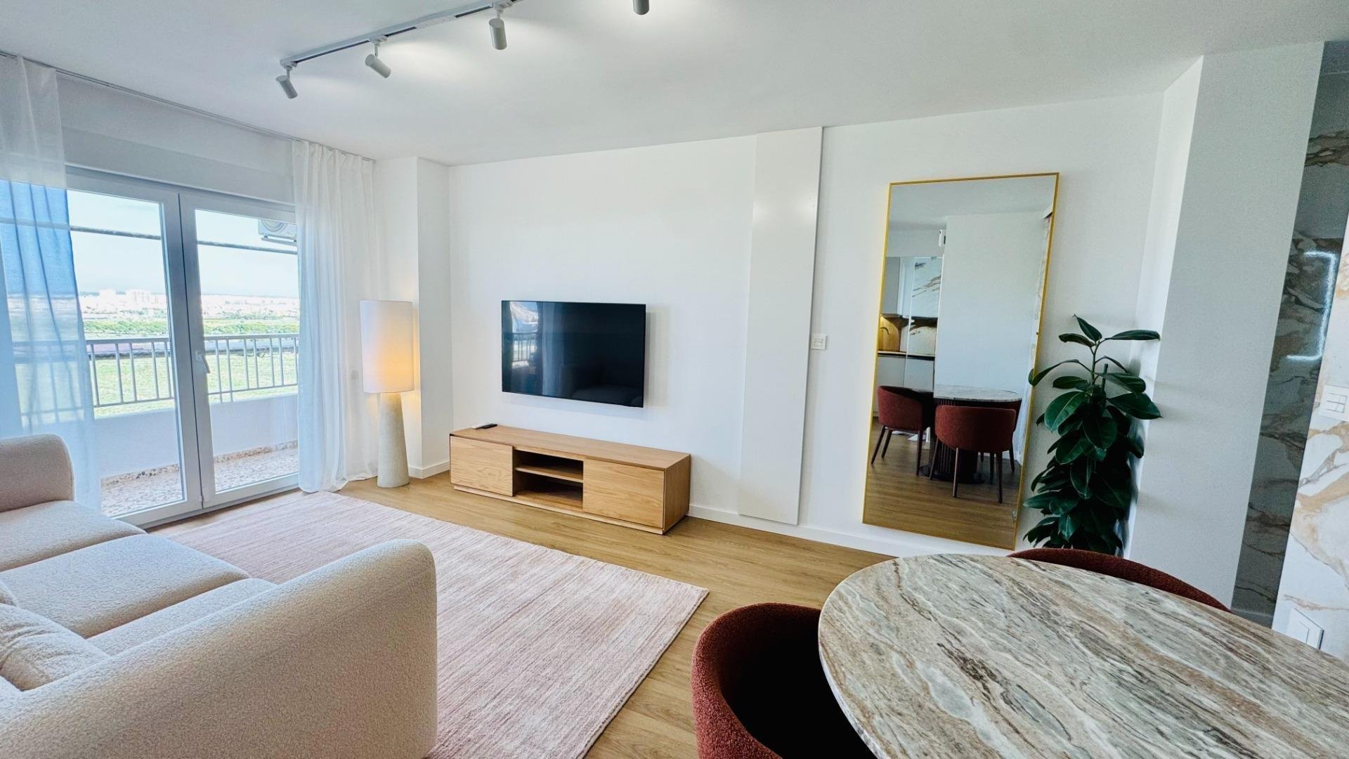 Attico a Punta Prima, Alicante, Spagna 2 camere da letto, 70 mq. N° 179423