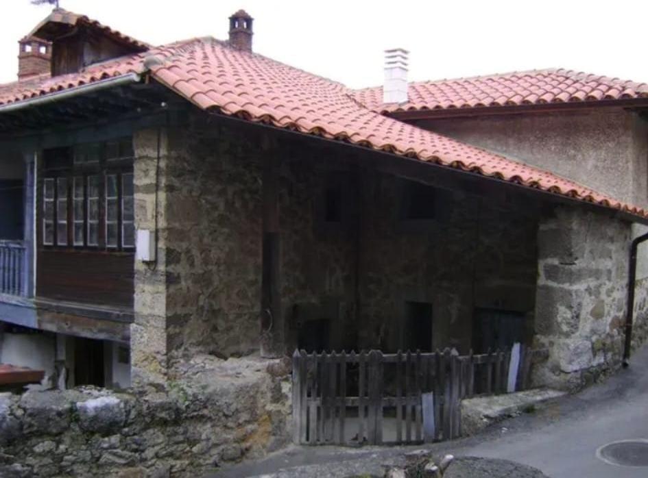 Villa in Oviedo, Asturias, Spain 71 sq.m. No. 182958