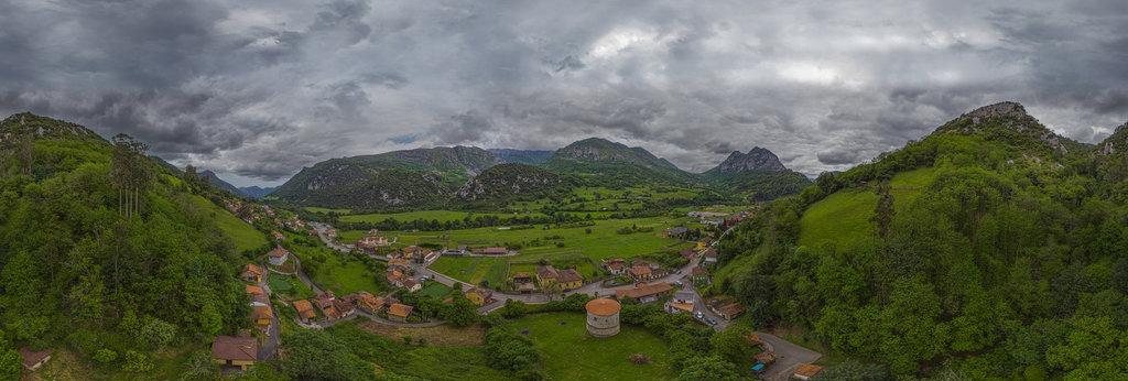 Villa in Oviedo, Asturias, Spain 71 sq.m. No. 182958