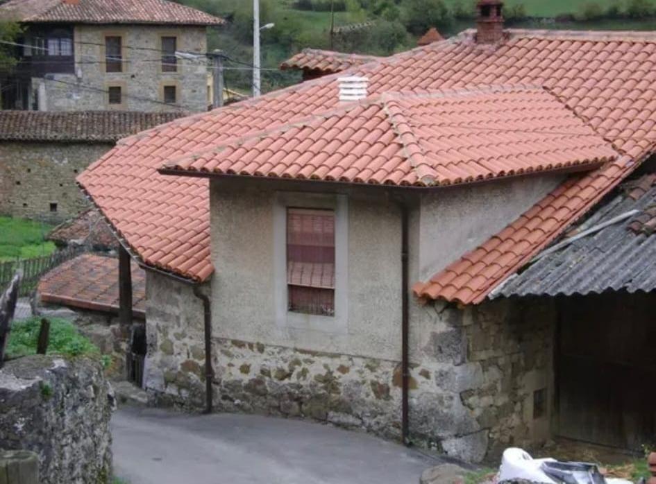 Villa in Oviedo, Asturias, Spain 71 sq.m. No. 182958