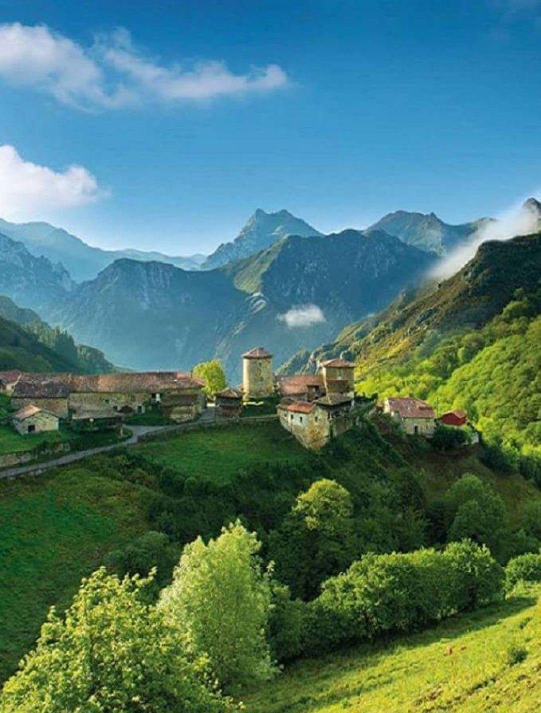Villa in Oviedo, Asturias, Spain 71 sq.m. No. 182958