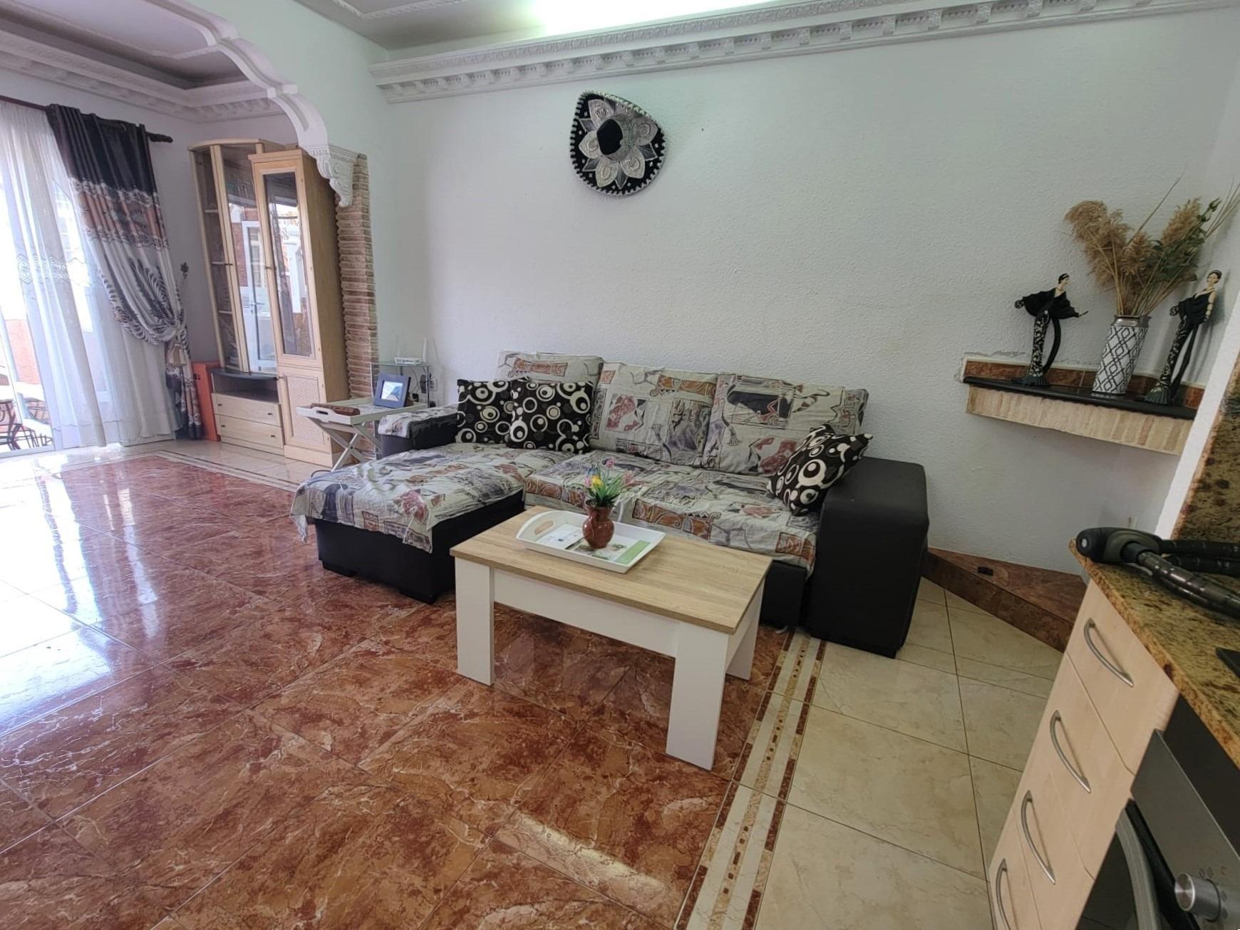 Сasa en Torrevieja, Alicante, España 1 dormitorio, 60 m2 No. 182956