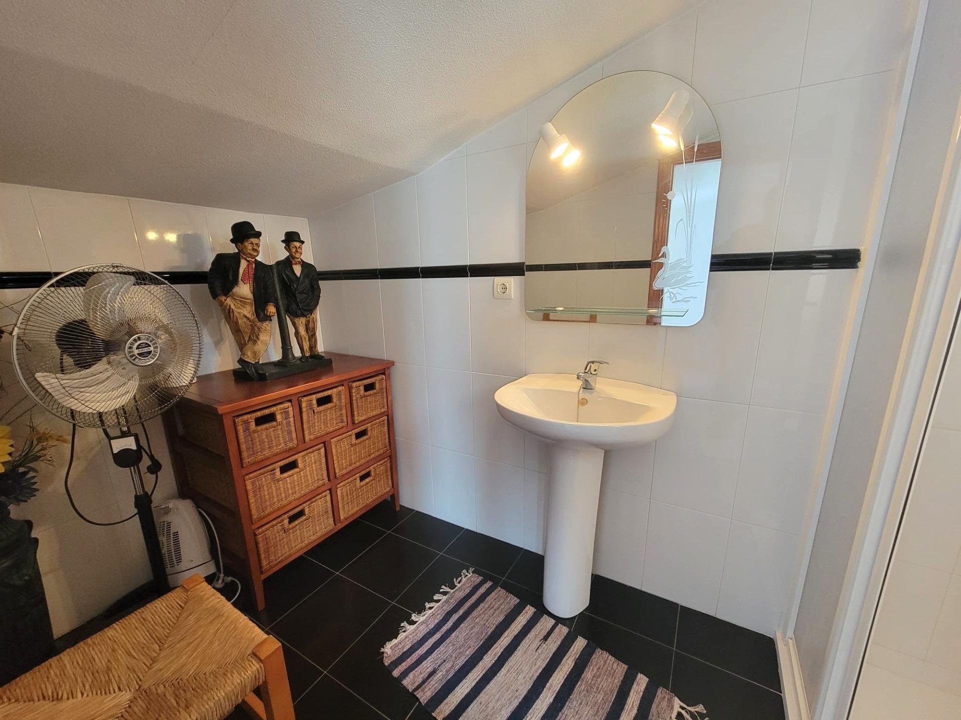 Сasa en Torrevieja, Alicante, España 1 dormitorio, 60 m2 No. 182956