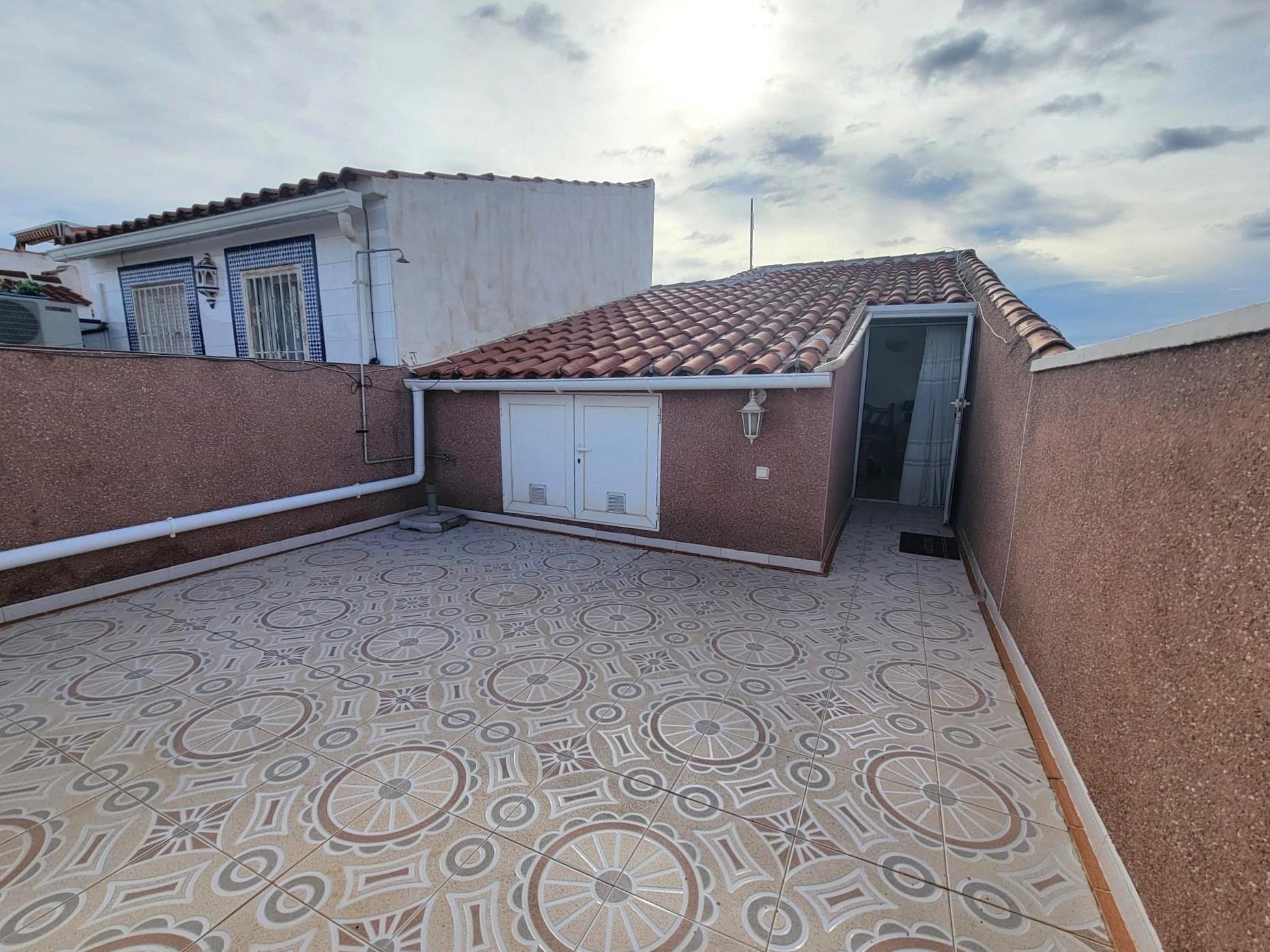 Сasa en Torrevieja, Alicante, España 1 dormitorio, 60 m2 No. 182956